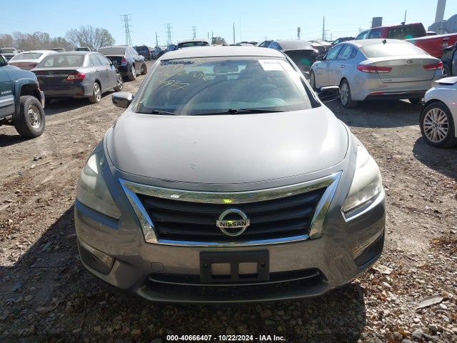 Nissan Altima 2.5 S 2015 1N4AL3AP1FN304917 Image 12