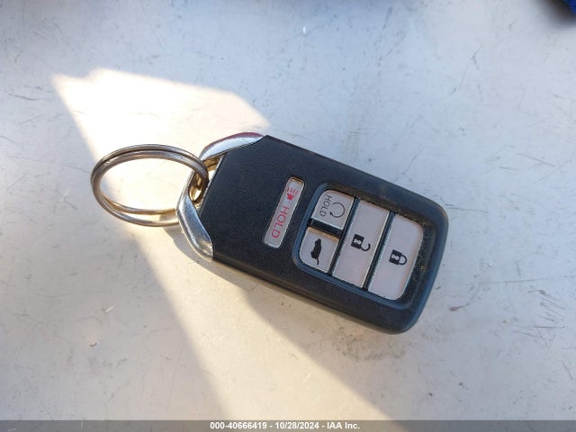 Honda CR-V EX 2018 2HKRW2H58JH602375 Image 11