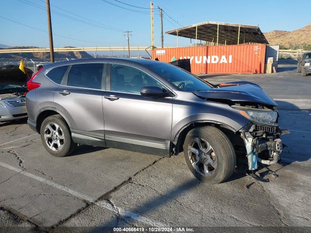 Honda CR-V EX 2018 2HKRW2H58JH602375 Image 14