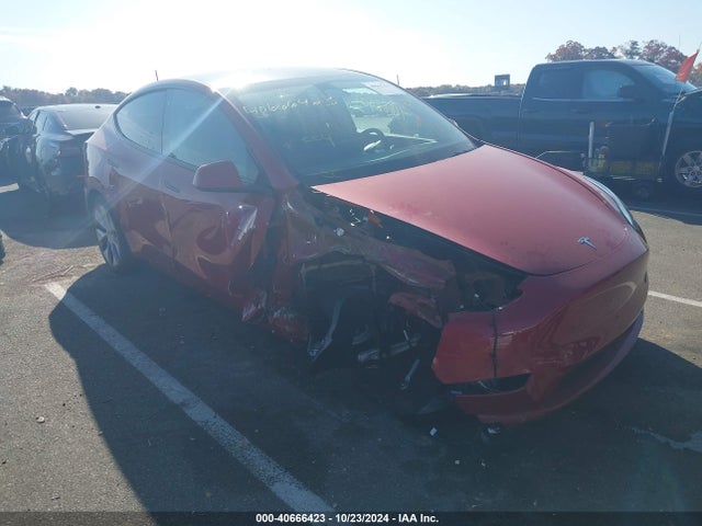 2023 TESLA MODEL Y 7SAYGDEE2PF758513 Photo 0