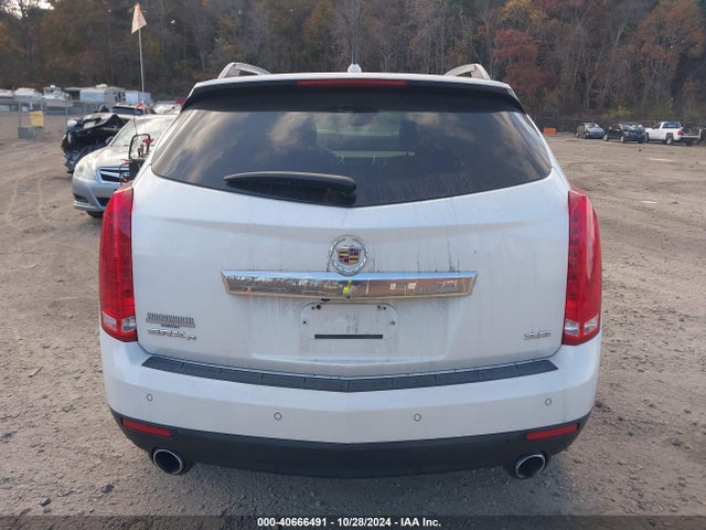 Cadillac Srx Luxury Collection 2014 3GYFNEE38ES655965 Image 16