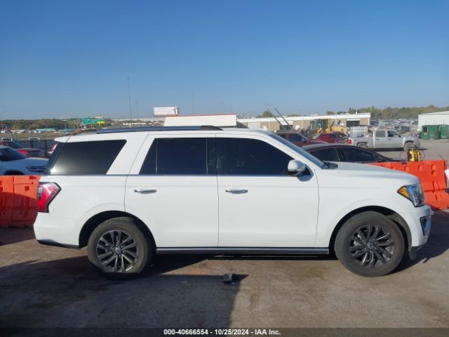 1FMJU1KT4KEA31968 Ford Expedition Limited