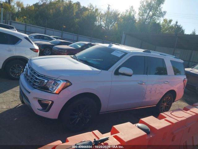 1FMJU1KT4KEA31968 Ford Expedition Limited