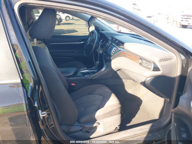 Toyota CAMRY LE 2020 4T1C11AK4LU983967 Image 5
