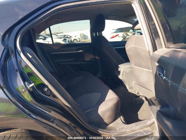 Toyota CAMRY LE 2020 4T1C11AK4LU983967 Image 8