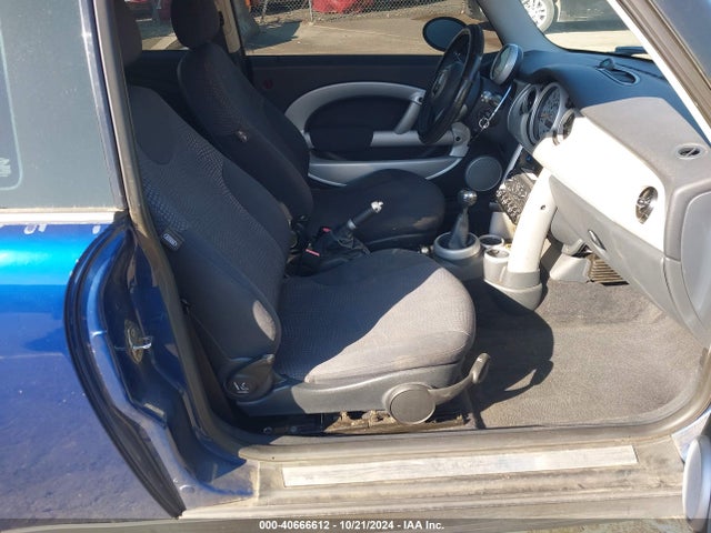 2004 MINI COOPER WMWRC33464TC53147 Photo 4