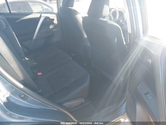 Toyota RAV4 LE 2014 2T3BFREV8EW153356 Image 8