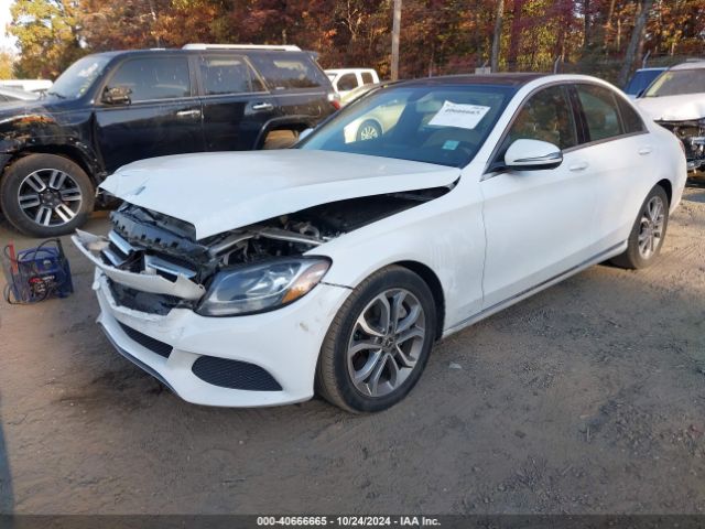 55SWF4JB8HU226668 Mercedes-Benz C 300 Luxury/sport