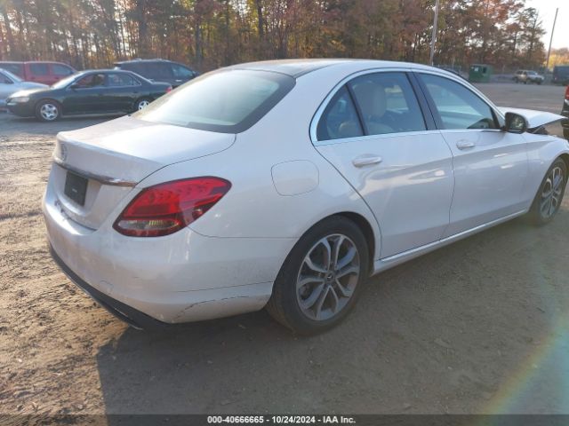 55SWF4JB8HU226668 Mercedes-Benz C 300 Luxury/sport