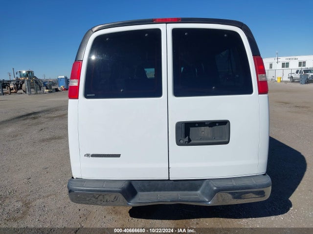 Chevrolet Express 3500 Lt 2018 1GAZGPFP7J1251263 Image 17