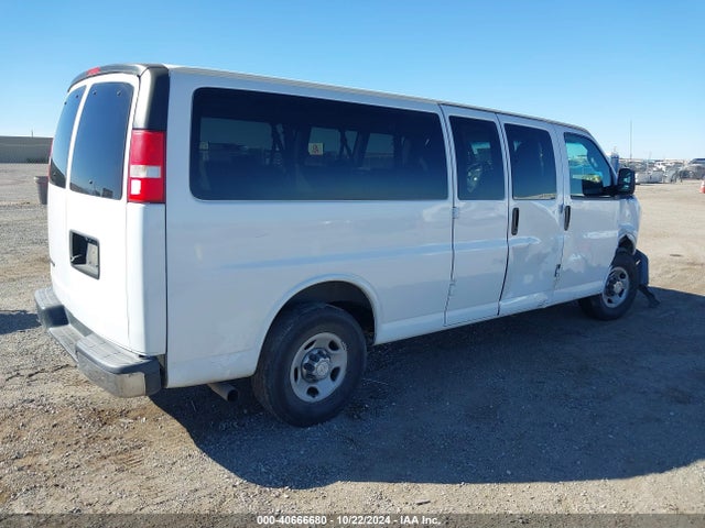 Chevrolet Express 3500 Lt 2018 1GAZGPFP7J1251263 Image 4