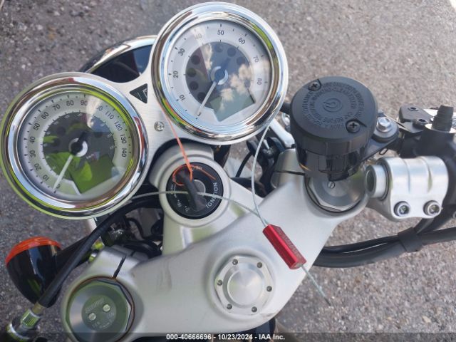 2022 TRIUMPH MOTORCYCLE THRUXTON SMTD56HR5NTAU8645 Photo 10