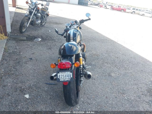2022 TRIUMPH MOTORCYCLE THRUXTON SMTD56HR5NTAU8645 Photo 5