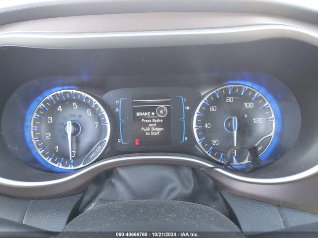 2C4RC1BG5HR844888 Chrysler Pacifica Touring Plus