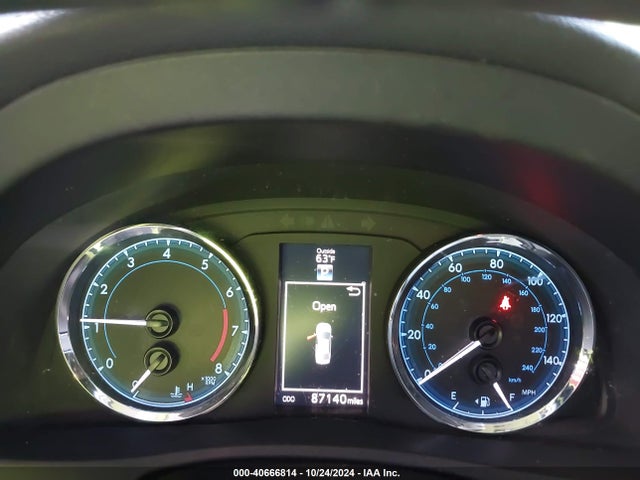 Toyota COROLLA SE 2018 2T1BURHE6JC016826 Image 15
