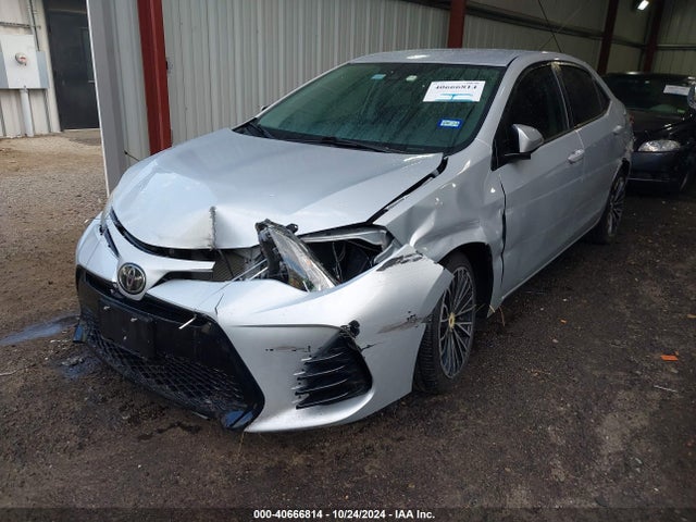 Toyota COROLLA SE 2018 2T1BURHE6JC016826 Image 2