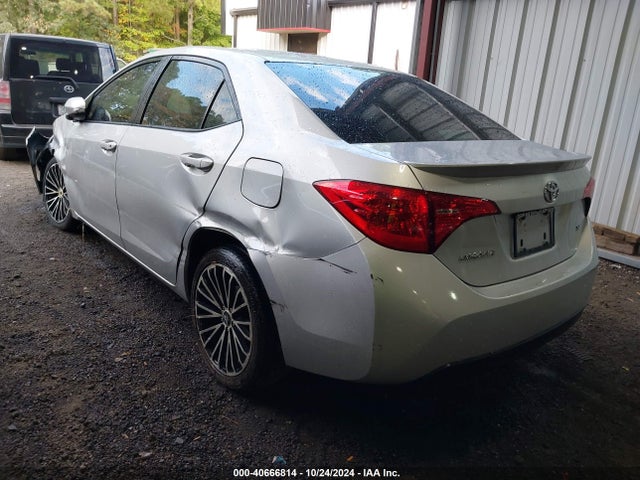 Toyota COROLLA SE 2018 2T1BURHE6JC016826 Image 3