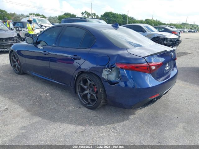 ZARFAMBN7K7600893 Alfa Romeo Giulia Ti Sport Rwd