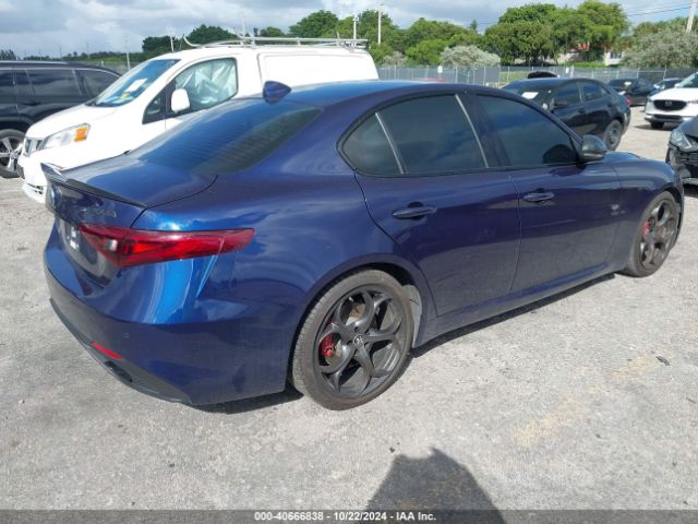 ZARFAMBN7K7600893 Alfa Romeo Giulia Ti Sport Rwd