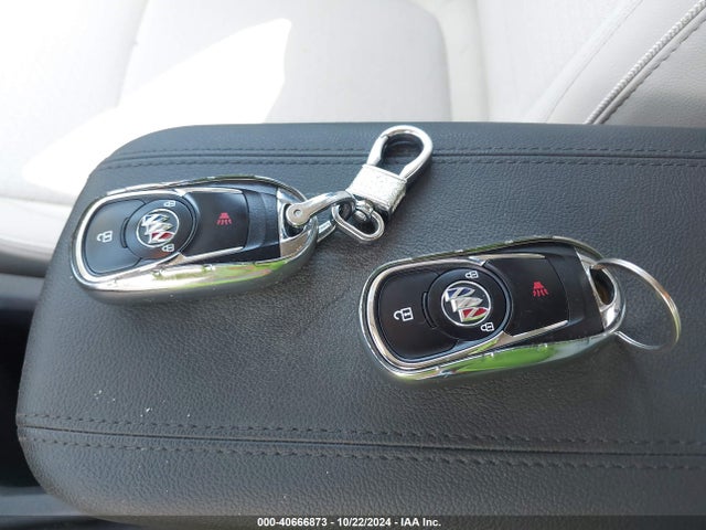 KL4MMBS22LB129148 Buick Encore Gx Fwd Preferred