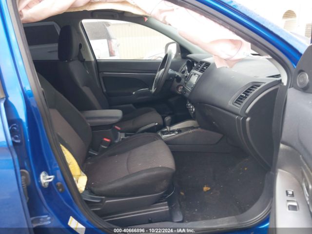 JA4AP3AU8JU011657 Mitsubishi Outlander Sport 2.0 Es
