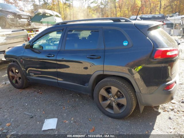 1C4PJMCS3GW307993 Jeep Cherokee 75th Anniversary
