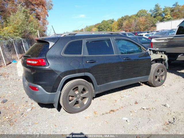 1C4PJMCS3GW307993 Jeep Cherokee 75th Anniversary