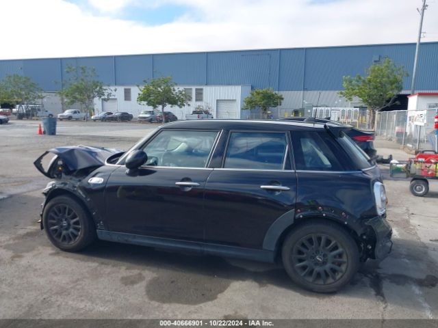 WMWXU3C33H2F48567 Mini Hardtop Cooper S