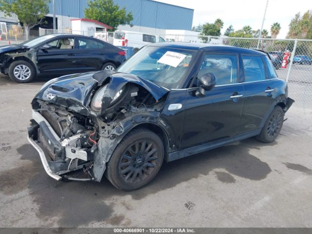 WMWXU3C33H2F48567 Mini Hardtop Cooper S