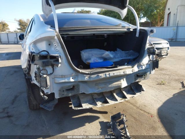 3FA6P0MUXKR265598 Ford Fusion Hybrid Sel