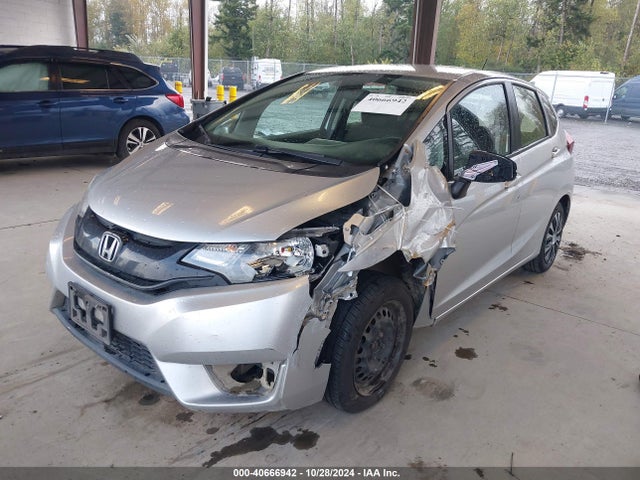 Honda FIT LX 2016 JHMGK5H56GX035065 Image 2