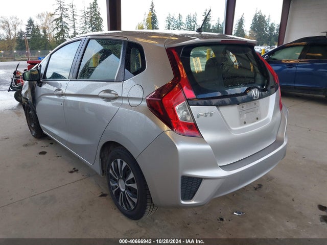Honda FIT LX 2016 JHMGK5H56GX035065 Image 3