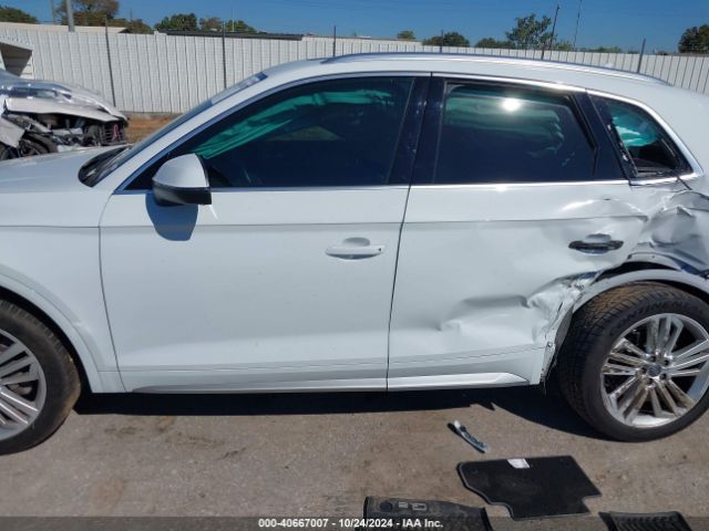 WA1BNAFY7K2101132 Audi Q5 45 Premium