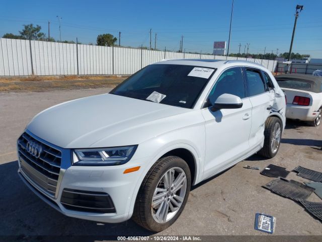 WA1BNAFY7K2101132 Audi Q5 45 Premium
