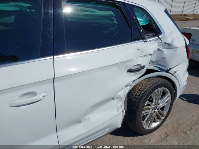 WA1BNAFY7K2101132 Audi Q5 45 Premium