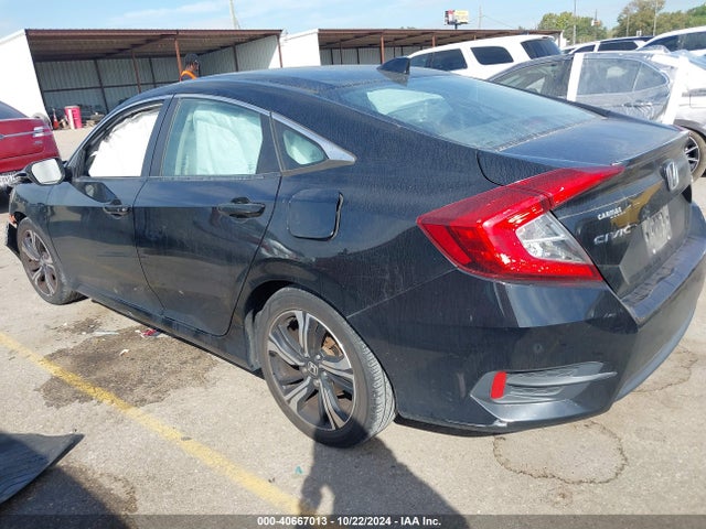 Honda Civic Touring 2017 19XFC1F99HE012440 Image 3