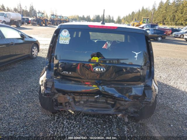 KNDJN2A2XK7921119 KIA Soul