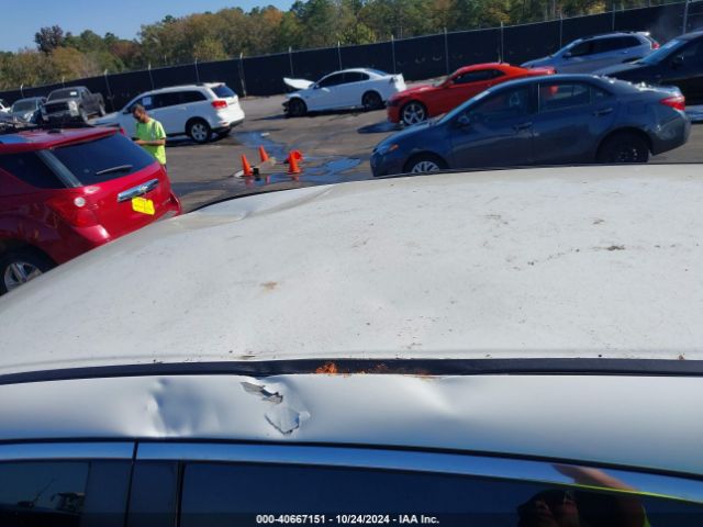 5J6RM3H47GL031558 Honda CR-V SE