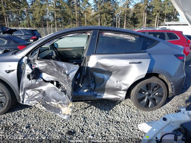 2024 TESLA MODEL Y 7SAYGDEE1RF200705 Photo 5