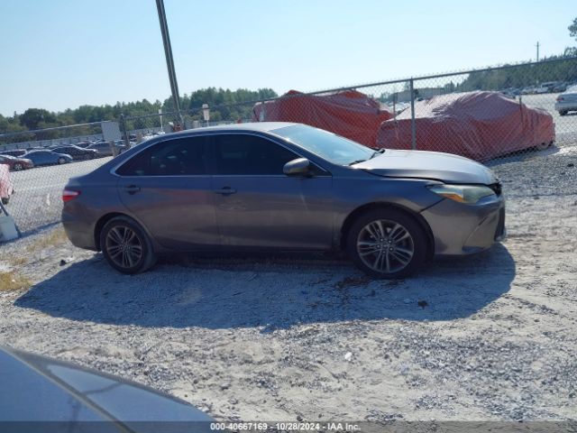4T1BF1FKXFU044154 Toyota CAMRY SE
