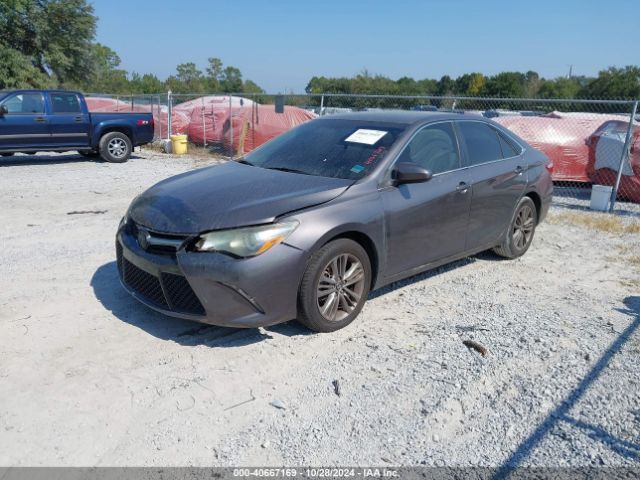 4T1BF1FKXFU044154 Toyota CAMRY SE