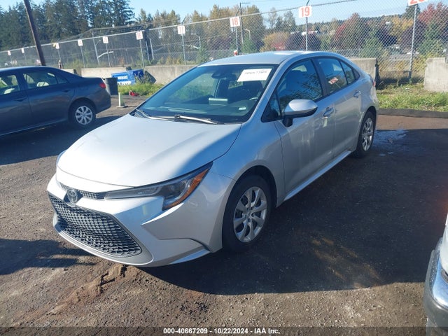 Toyota COROLLA LE 2022 5YFEPMAE7NP325437 Image 2