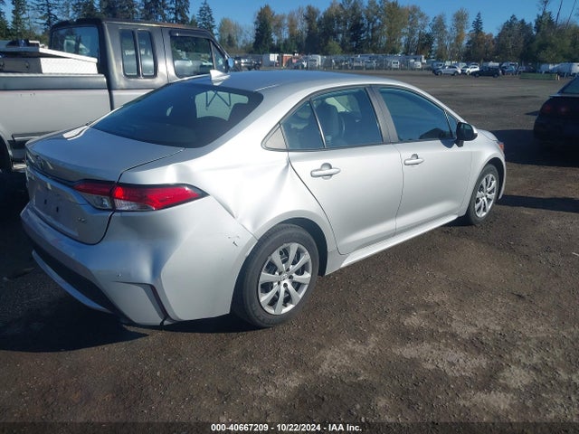 Toyota COROLLA LE 2022 5YFEPMAE7NP325437 Image 4