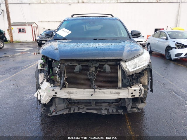 Toyota Highlander Xle 2018 5TDJZRFHXJS556665 Image 6