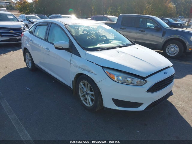 2016 1FADP3F20GL241496 main image