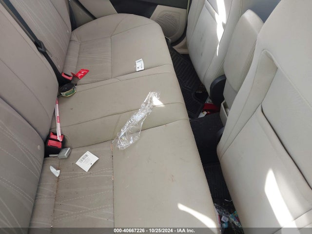 Ford FOCUS SE 2016 1FADP3F20GL241496 Image 8