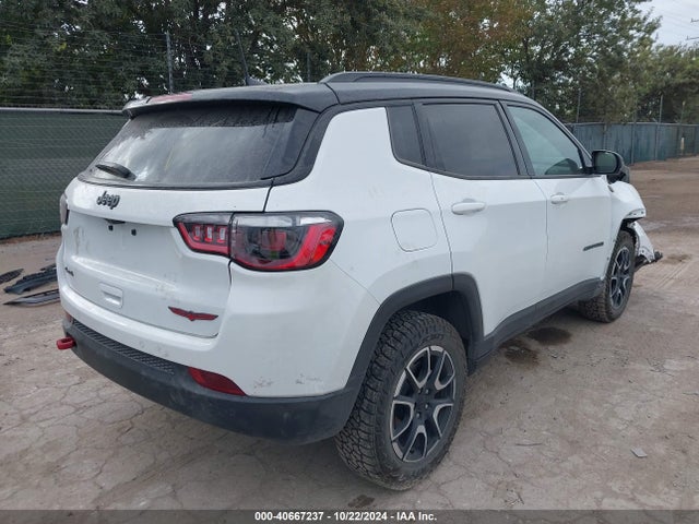 3C4NJDDN0RT117769 Jeep Compass Trailhawk 4x4