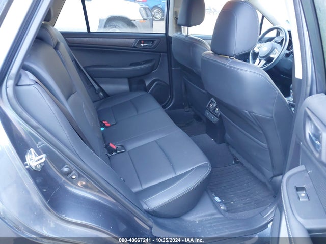 Subaru Outback 2.5i Limited 2017 4S4BSANC5H3246088 Image 8