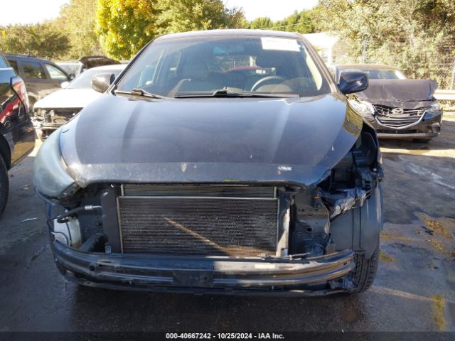 KM8JTCAF8FU078698 Hyundai TUCSON GLS