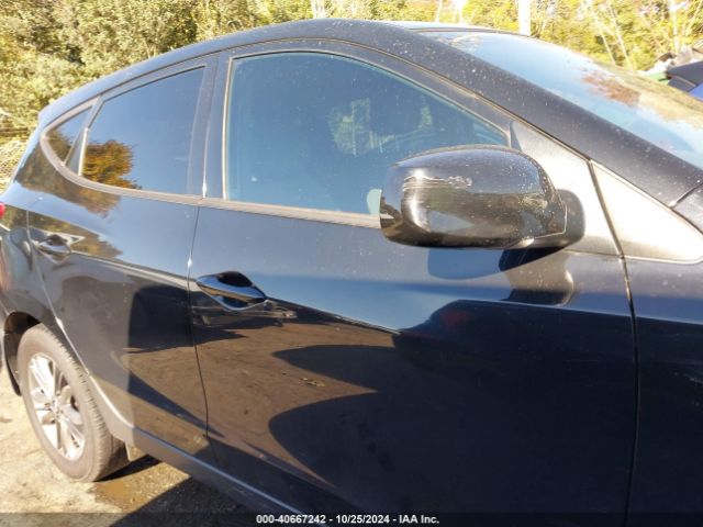 KM8JTCAF8FU078698 Hyundai TUCSON GLS